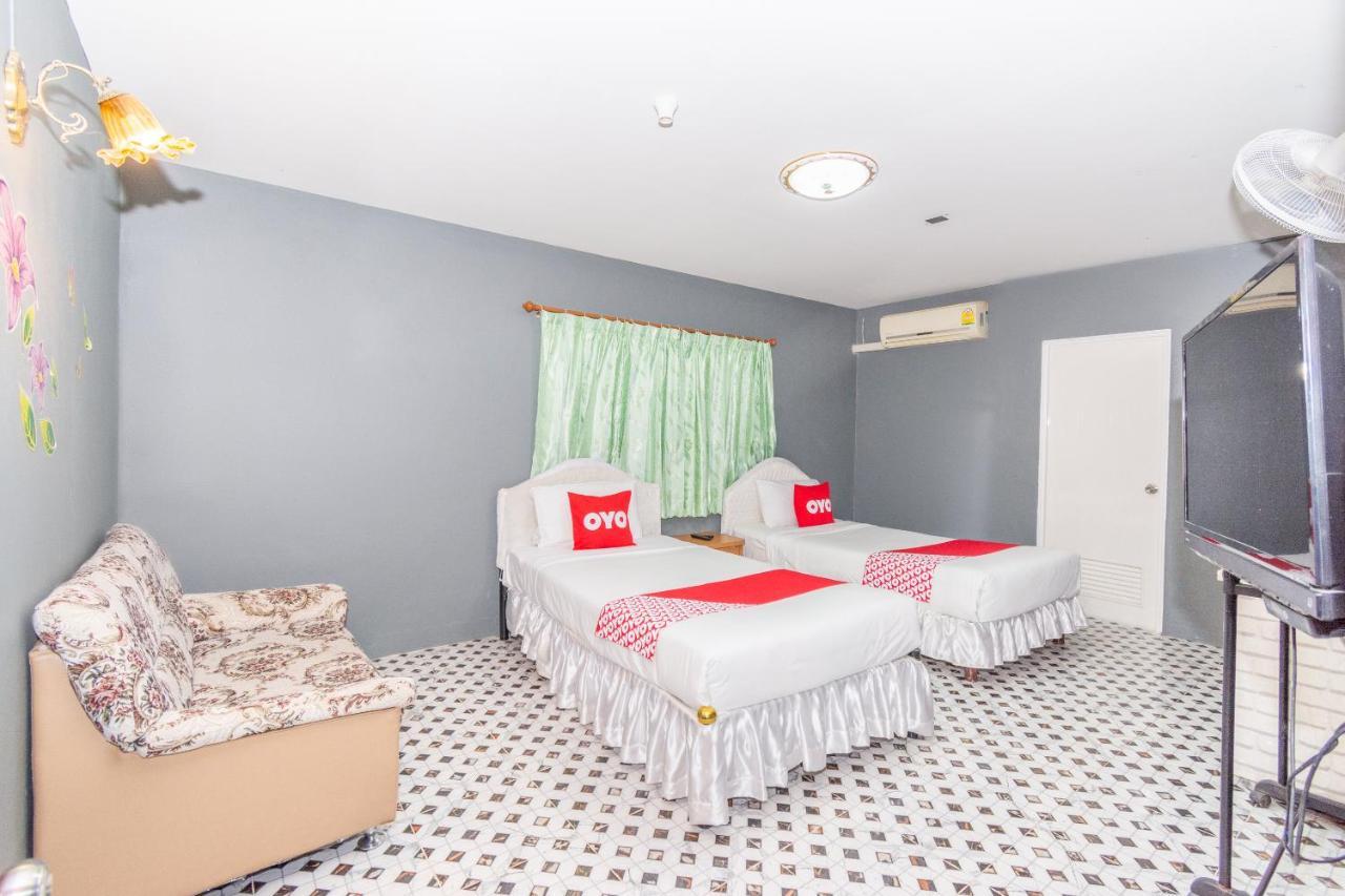Oyo 712 Baandin Resort Phetchaburi Eksteriør bilde