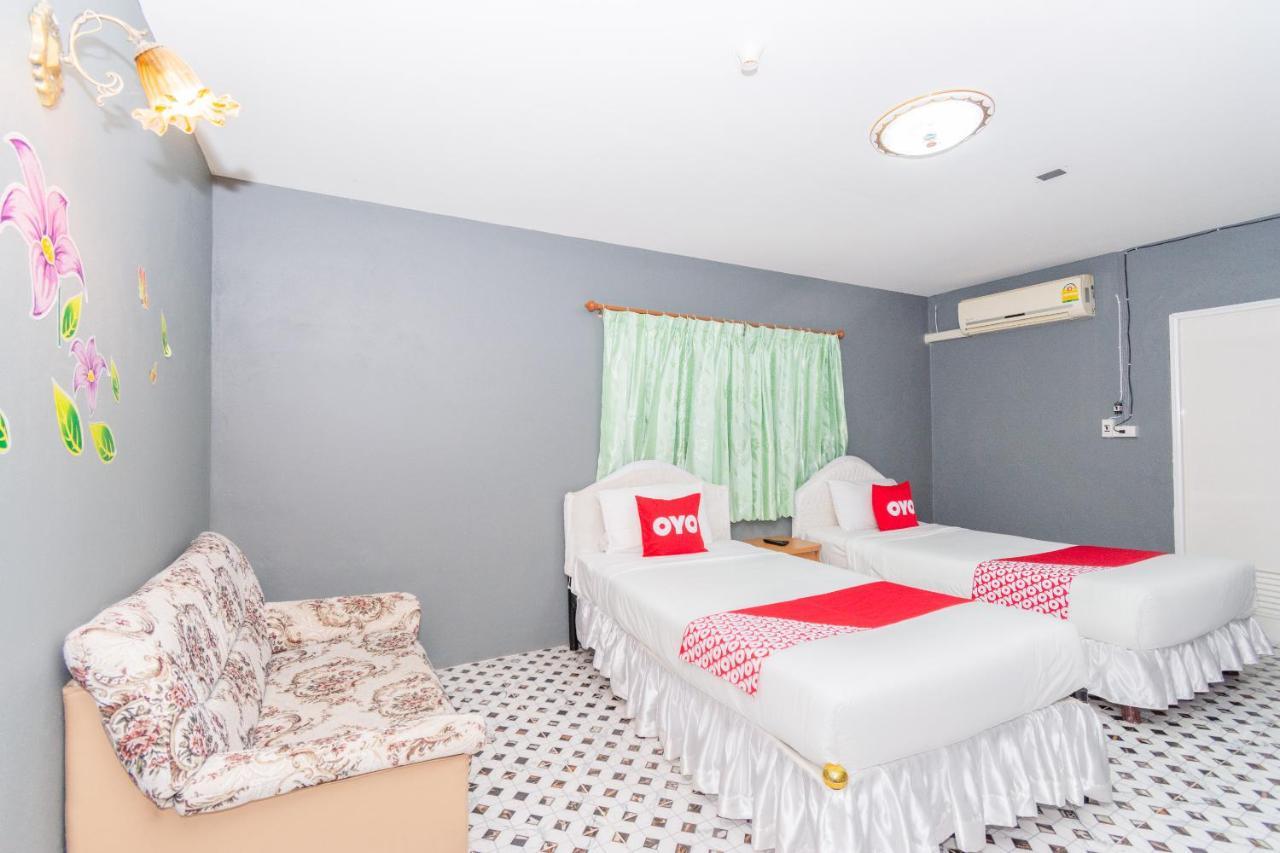 Oyo 712 Baandin Resort Phetchaburi Eksteriør bilde
