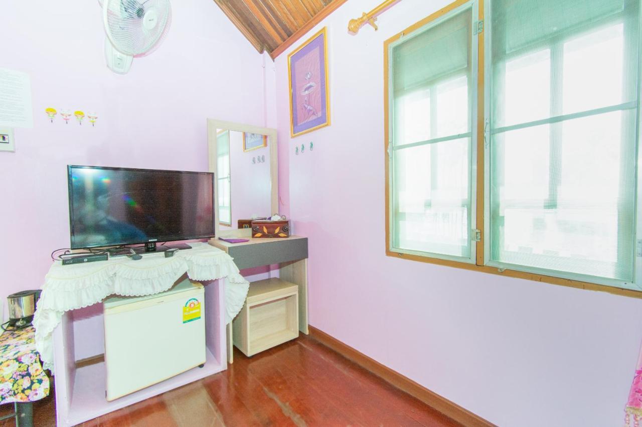 Oyo 712 Baandin Resort Phetchaburi Eksteriør bilde