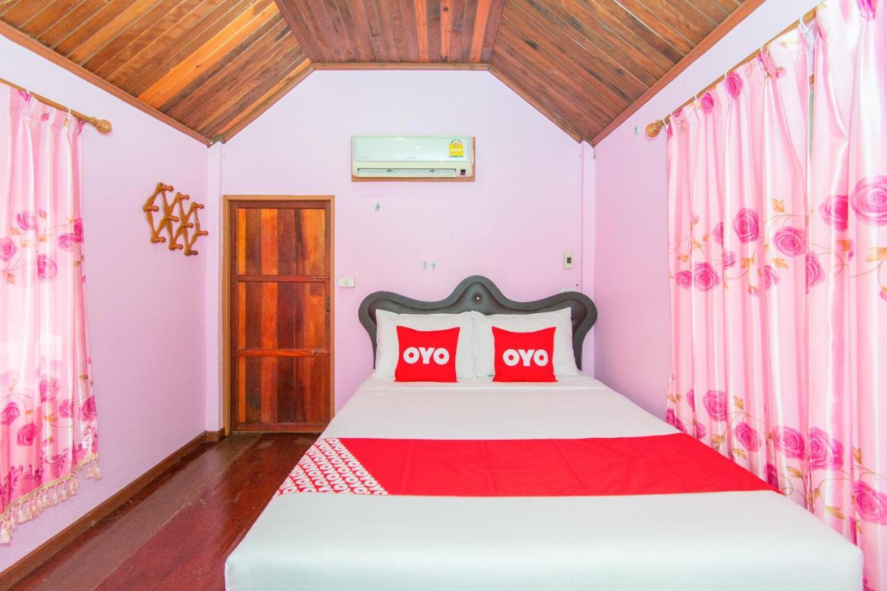 Oyo 712 Baandin Resort Phetchaburi Eksteriør bilde